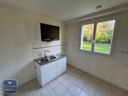 Location Maison 5 pièces 95m² BUXEROLLES 86180 - Photo 5
