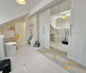 Ashton Avenue, Leeds, LS8 - Photo 5