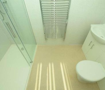 Sea Cliff Crescent, Scarborough, YO11 - Photo 5