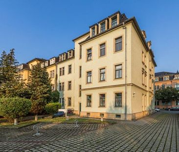 Kleine 2 Zimmer Altbau Wohnung in Dresden Pieschen - Foto 2