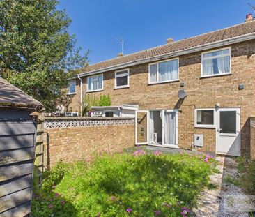 3 Bedroom - Photo 4