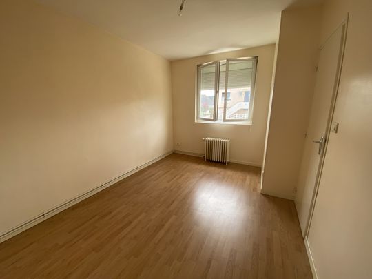 Location Appartement 2 pièces 43m² LE CREUSOT 71200 - Photo 1