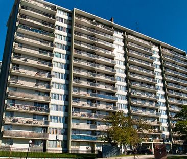 Havenbrook Towers | 75 Havenbrook Boulevard, Toronto - Photo 1