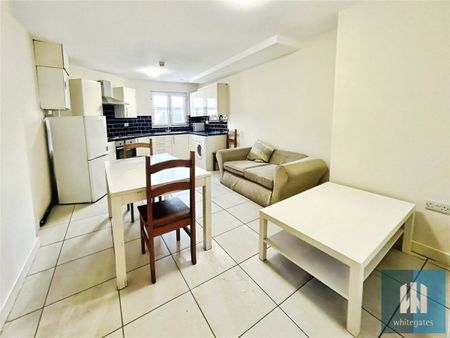 Cross Church Street, Town Centre, Huddersfield, HD1 - Photo 2