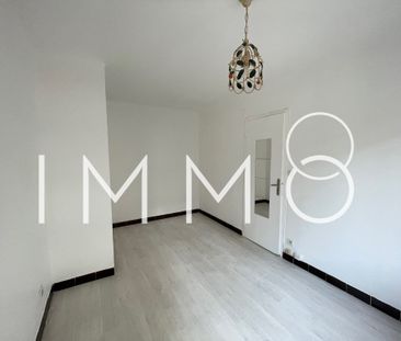 Location Appartement 2 pièces 33m² MARSEILLE 8ème - Photo 1