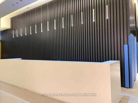 For Lease - 158 Front Street Unit# 520, Toronto, Ontario - Photo 4