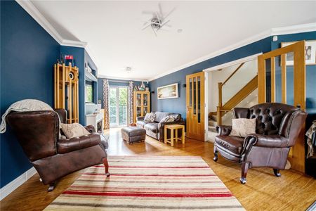 Kingfisher Drive, Waterstone Park, Greenhithe, DA9 9RT - Photo 2