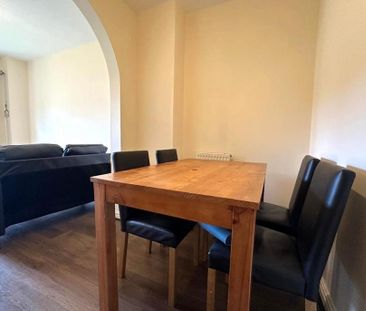 4 bedroom house to rent - Photo 4