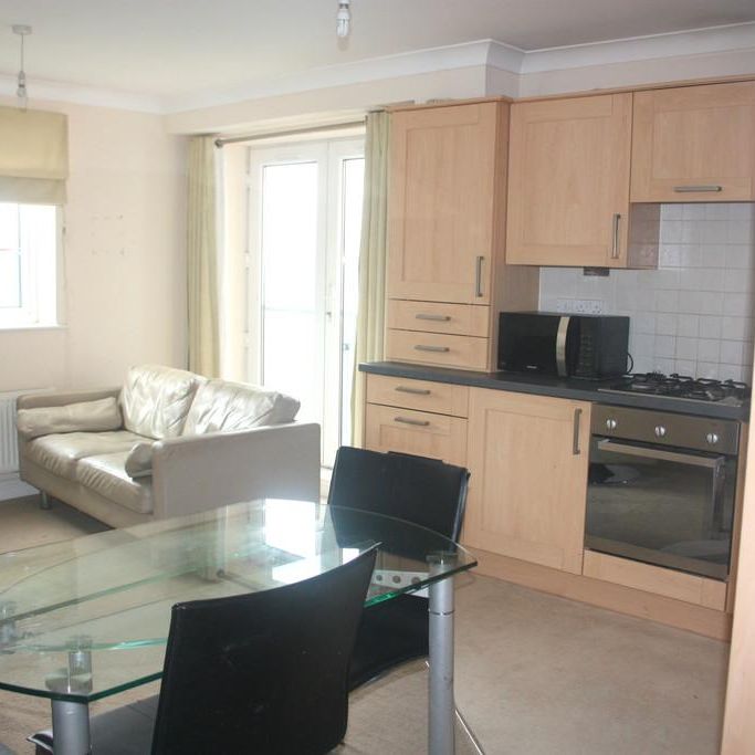 2 bedroom flat to rent - Photo 1