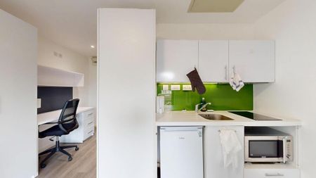 Studio to rent - Photo 4