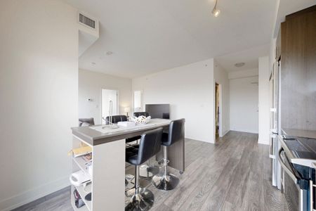 For Lease - 180 Fairview Mall Drive Unit# 1109, Toronto, Ontario - Photo 5