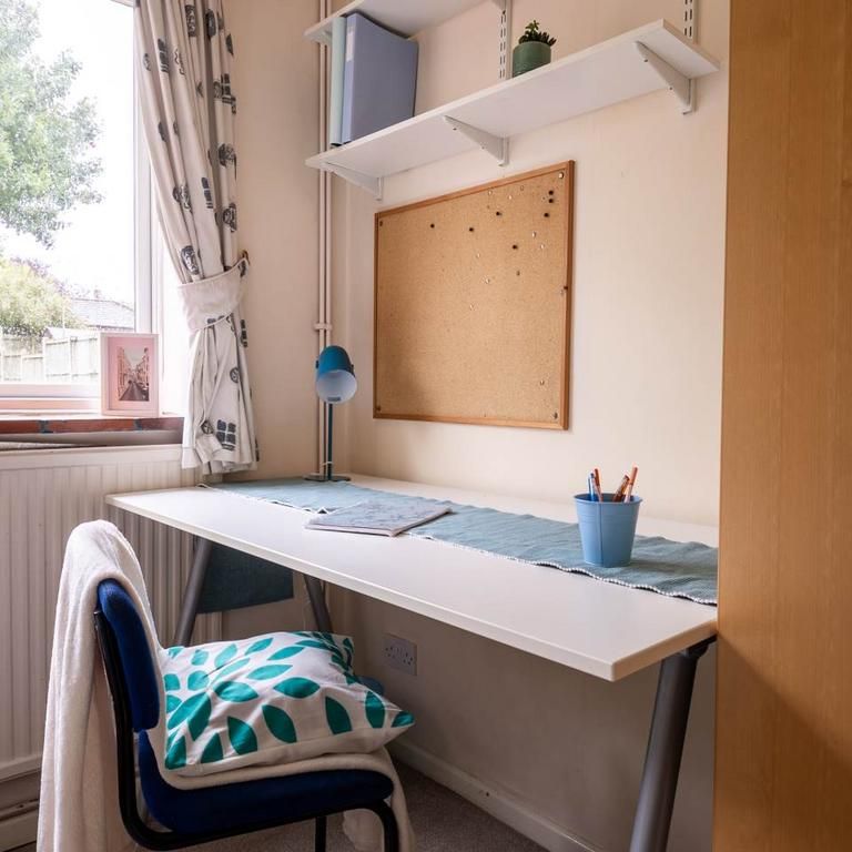 4 bedroom house to rent - Photo 1