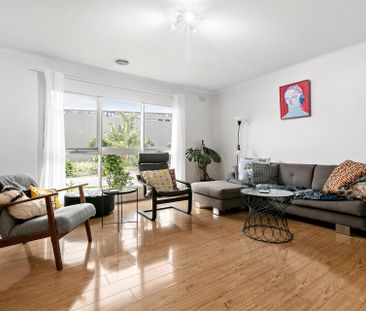 2/155 Roberts Street, Essendon - Photo 6