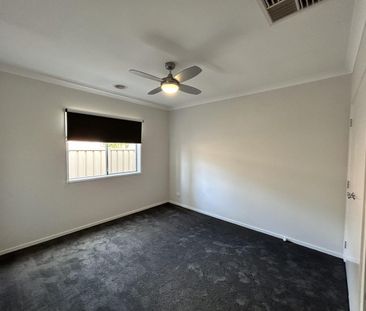 Peaceful Family Home - Photo 4