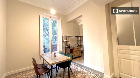 barcelona, Catalonia 08011 - Photo 4