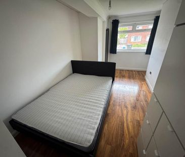 1 bedroom house of multiple occupation to rent - Photo 4