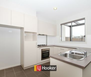 FRESH Two Bedroom Townhouse - Photo 6