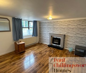 1 bed Terraced House - Photo 3