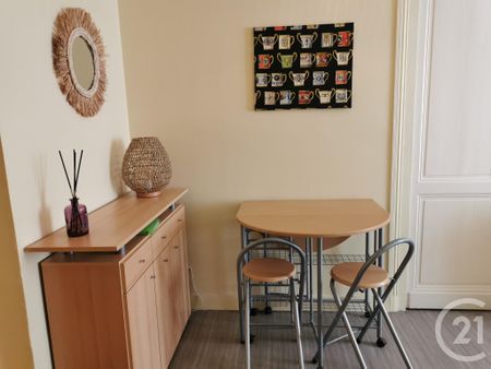Location Appartement 2 pièces 28m² BAZAS 33430 - Photo 4