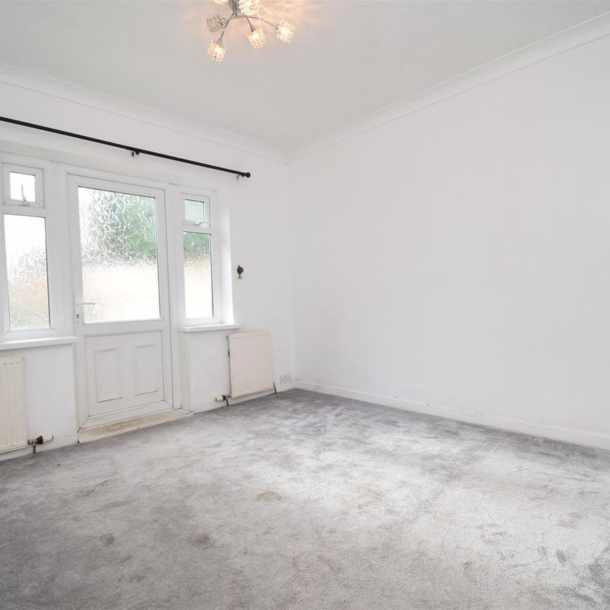 Painthorpe Lane, Hall Green, Wakefield - Photo 1