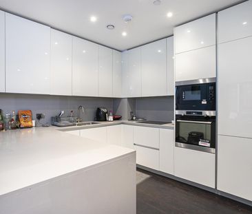 Haines House,10 Charles Clowes Walk, The Residence, Nine Elms, Lond... - Photo 6