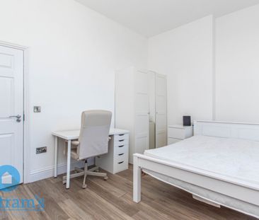 2 bed Apartment for Rent - Photo 6