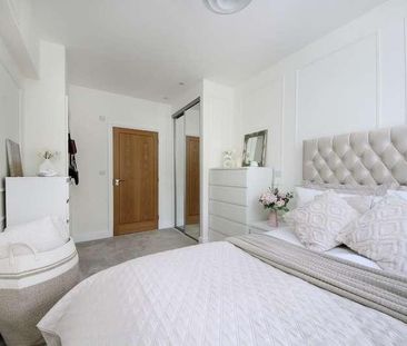 Sutherland Road, W13 - Photo 1
