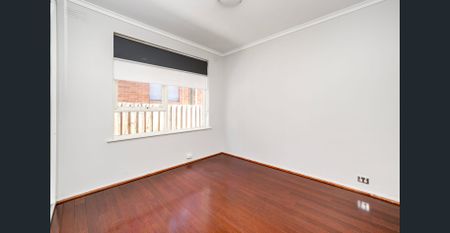 Location, Location! - Photo 5