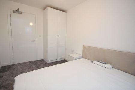 2 bedroom flat to rent - Photo 5