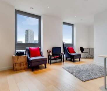 Studio to rent - Photo 6