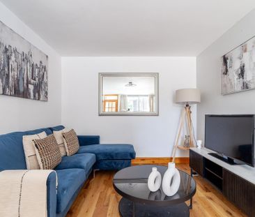 2 bedroom ground floor flat to rent - Photo 1