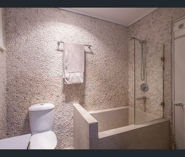 Character Filled Terrace in Sought After Location - Photo 4