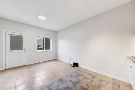 For Lease - 11 chestnut Street Unit# Lower, St. Catharines, Ontario - Photo 3