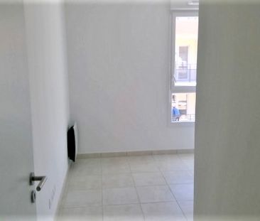Location Appartement 3 pièces 62m² AVIGNON 84000 - Photo 5