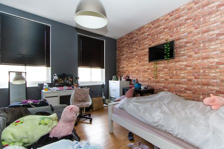 3 Bed Flat, Far Gosford Street, CV1 - Photo 2