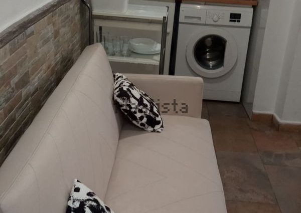 Alquiler de estudio en pasquin, 25