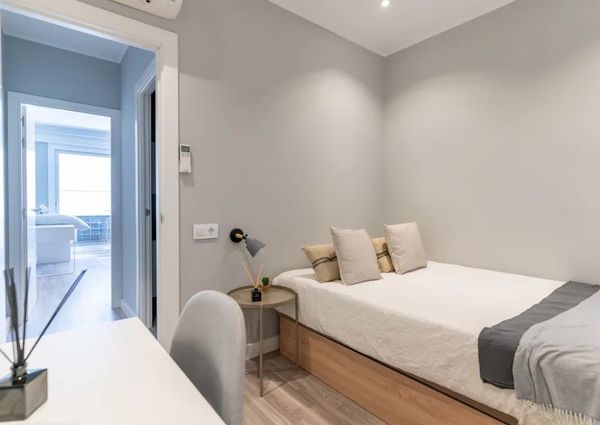 Carrer de Prats de Molló, Barcelona, Catalonia 08021