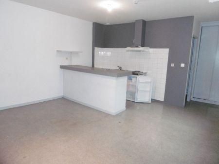 Location - Appartement - 2 pièces - 42.00 m² - montauban - Photo 4