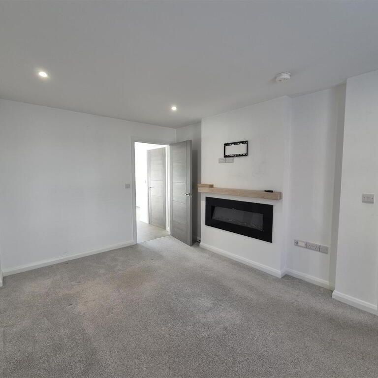 11 Glenwood, Comber, BT23 5FD - Photo 1