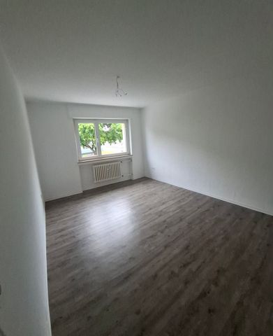 Dittelbrunner Straße 6e, 97422 Schweinfurt OT Steinberg - Photo 2