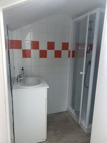 Location Appartement 2 pièces 28m² PERIGUEUX 24000 - Photo 3
