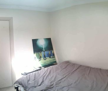 Erskineville - Photo 4