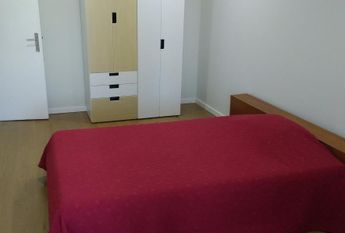 Alugo 2 quartos a 5 minutos a pe do centro de Braga