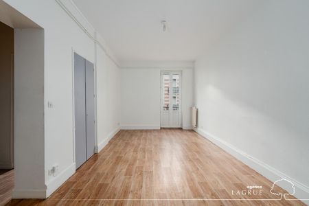 Location Appartement 2 pièces 54m² VICHY 03200 - Photo 2
