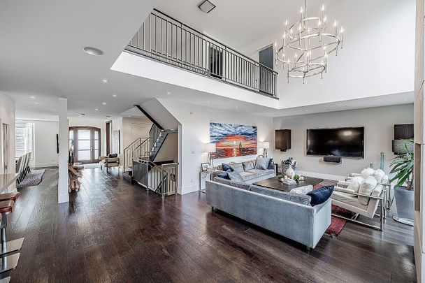 For Lease - 44 Meadowcrest Road, Toronto, Ontario - Photo 1