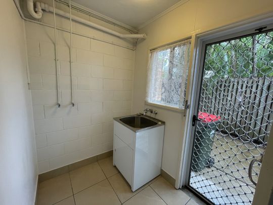 Inner City Apartment with no water charges to pay - Photo 1