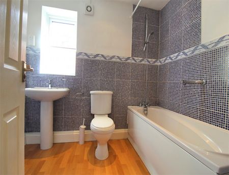 2 Bedroom Apartment Available Arranging tenancy - Photo 5