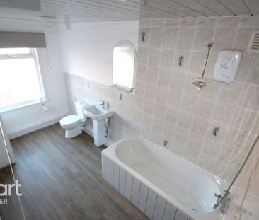 2 bedroom terraced house to rent - Photo 6