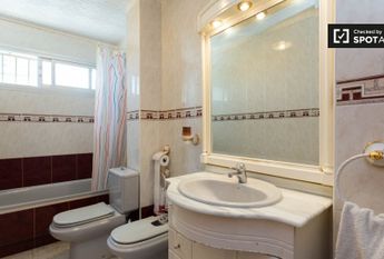 granada, Andalusia 18011