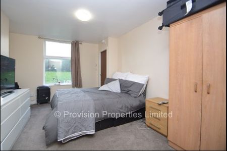 1 Bedroom Rentals Leeds - Photo 5